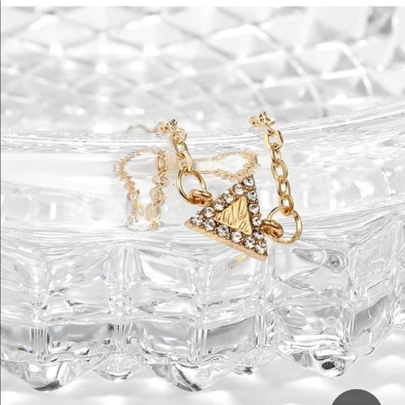 Layered Gold Metal Cat Triangle Bracelet Set of 4 - Picture 5 of 5